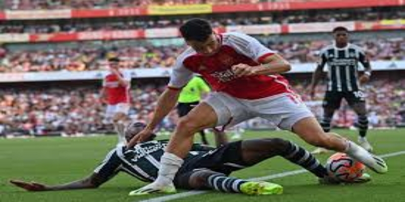 中场革新—格林的技术特点与阿森纳战术适配 -半岛体育