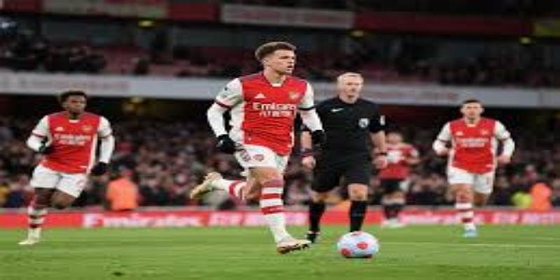 普雷斯顿的升级前景与马奎尔的职业规划-半岛体育