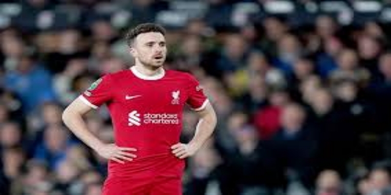 足坛集体哀悼-半岛体育