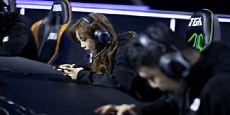 电竞热潮驱动增长：半岛体育解读市场爆发核心动力 -  半岛体育