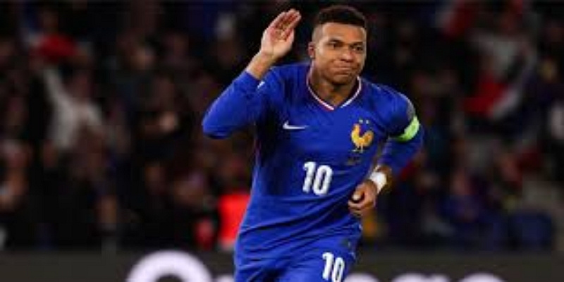 阿布巴卡尔：替补神兵书写非洲足球新篇章-半岛体育