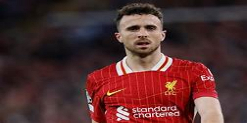 半岛体育独家解析：俱乐部态度与社会舆论风暴-半岛体育