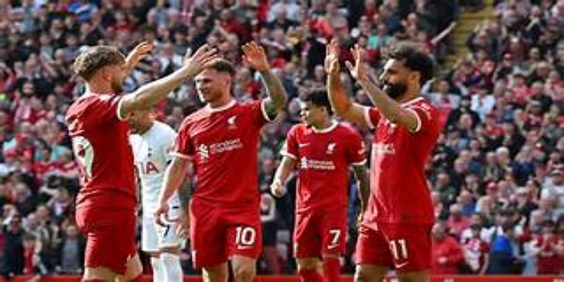 半岛体育锋线解析：萨拉赫高负荷输出，进攻端急需第二爆点-半岛体育