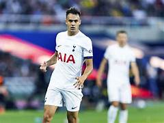 辉煌俱乐部生涯与战术贡献-半岛体育